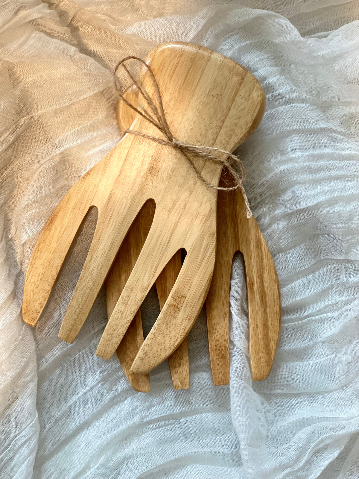 Bamboo Salad Hands